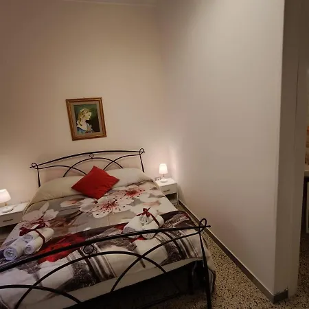 Bed & Breakfast Tyrrenium 3*