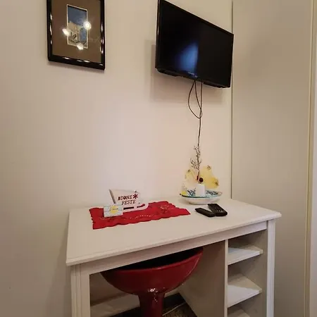 Bed & Breakfast Tyrrenium 3*