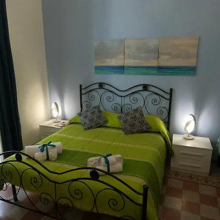 Alojamento de Acomodação e Pequeno-almoço Tyrrenium Salerno