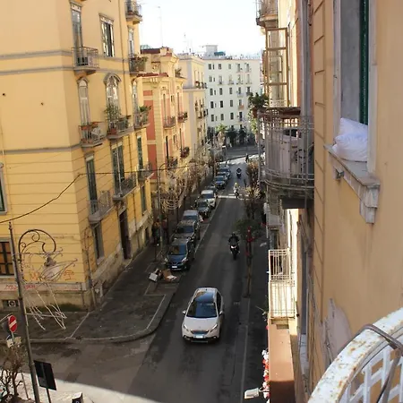 Alojamento de Acomodação e Pequeno-almoço Tyrrenium