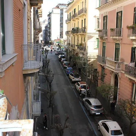 Tyrrenium Alojamento de Acomodação e Pequeno-almoço Salerno