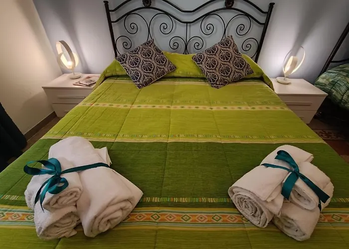 Tyrrenium 住宿加早餐酒店 萨莱诺