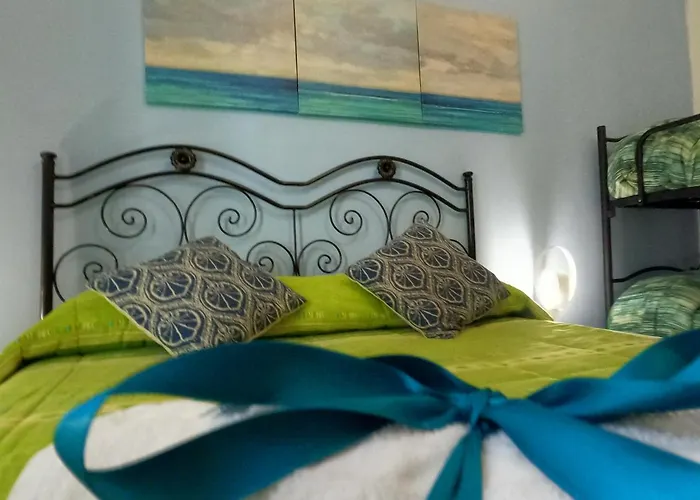 Tyrrenium 住宿加早餐酒店 萨莱诺