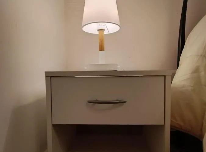 Tyrrenium 住宿加早餐酒店 萨莱诺