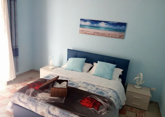 Tyrrenium 住宿加早餐酒店 萨莱诺